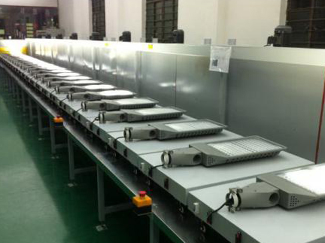 燈具生產(chǎn)車間